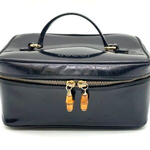 Auth GUCCI Bamboo Enamel
Leather Black 032.200159 Pouch/ Vanity Bag